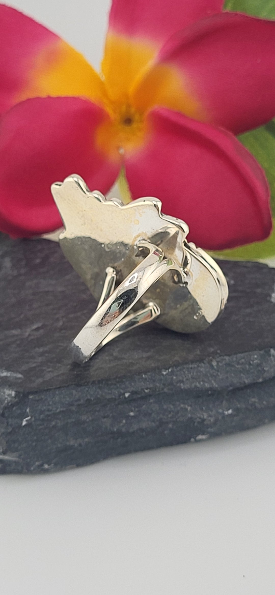 Turquoise and 925 Sterling Silver Ring Size 8