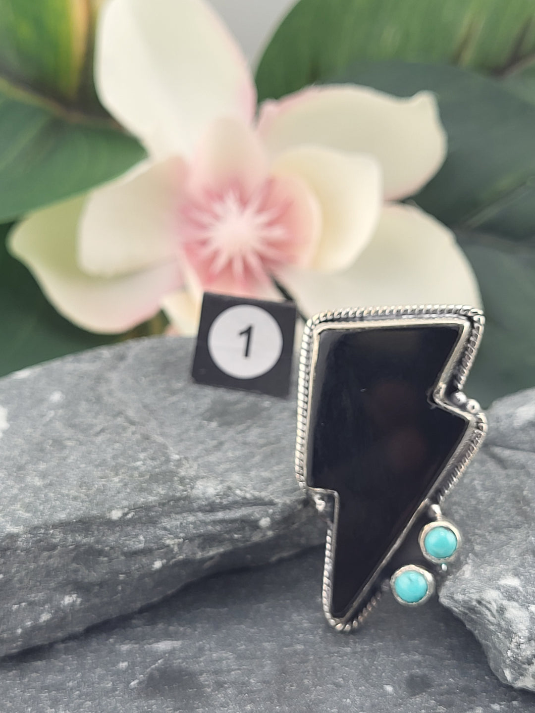 Reserved for: Sara. M AM 1-7-25, 1 sterling silver items