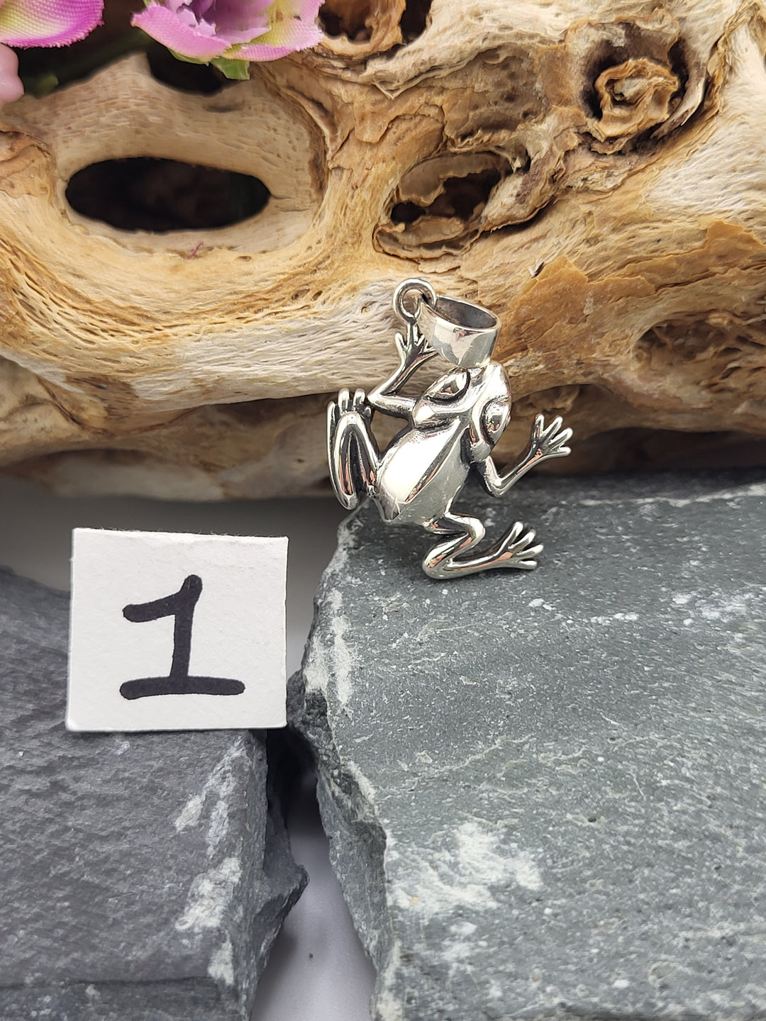 RESERVED FOR: Barelaw - 1/10/2025 - 1 Sterling Silver Item