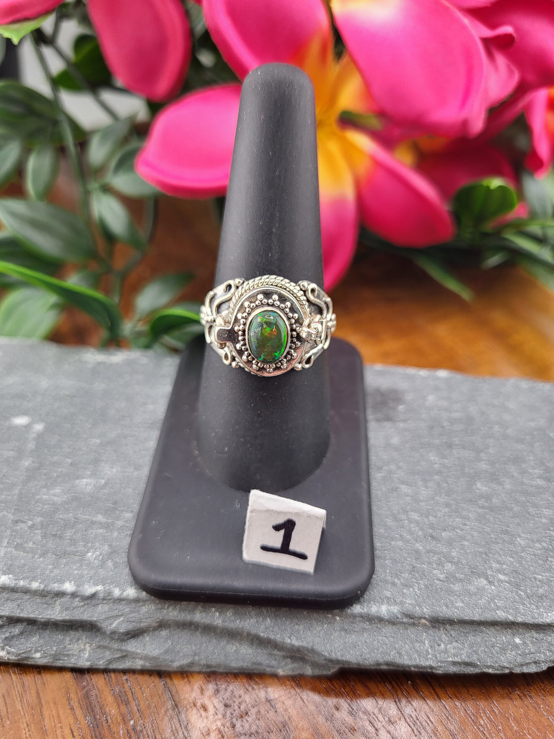 RESERVED FOR:  rlo80601 -10/20/2024 -  1 Sterling Silver Items