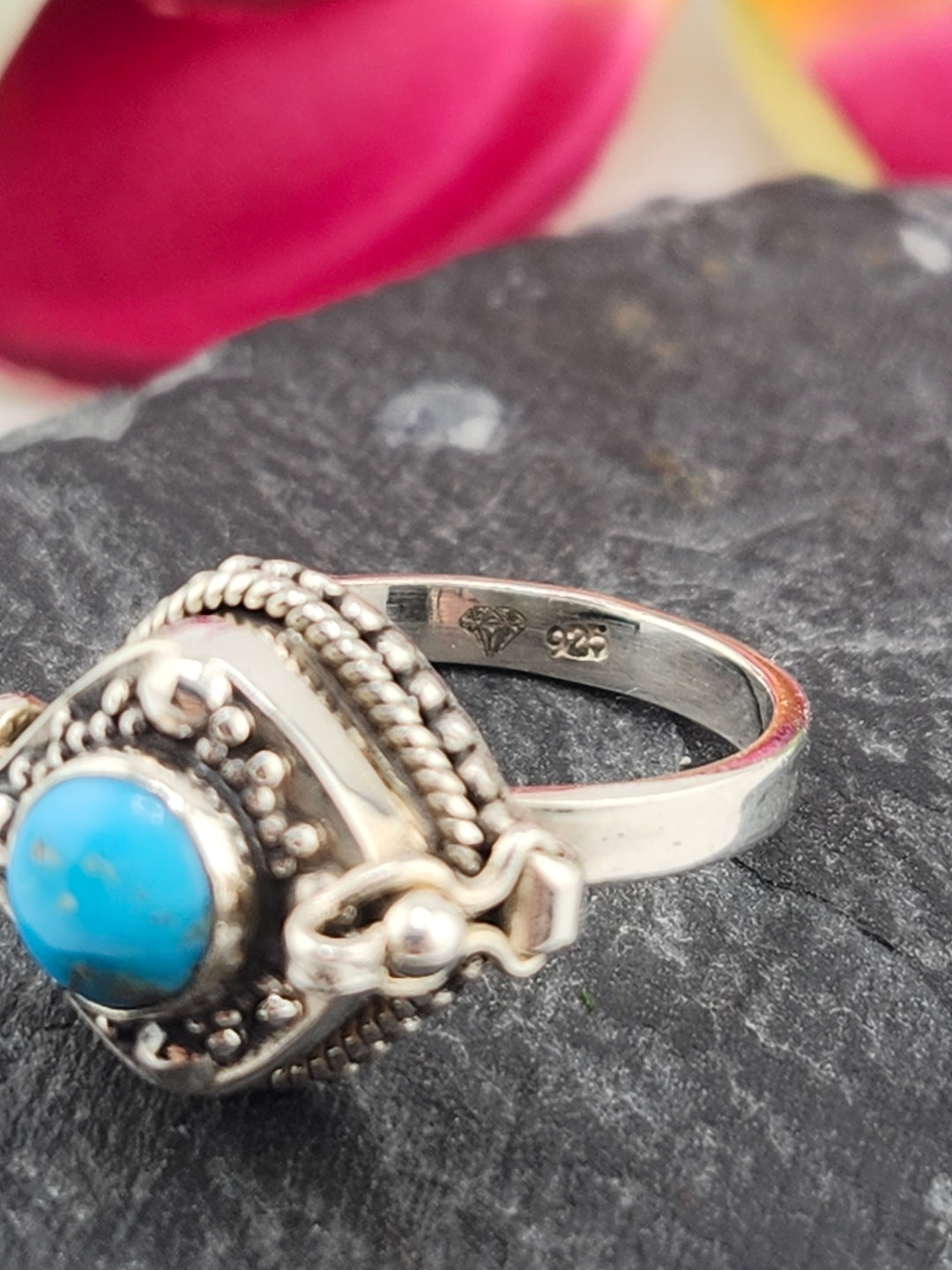 Kingman Turquoise and 925 Sterling Silver Locket Ring - Size 6