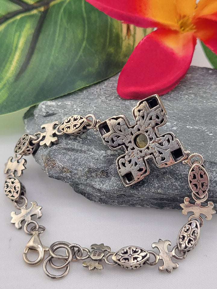 Citrine & 18k accented Bali Bracelet