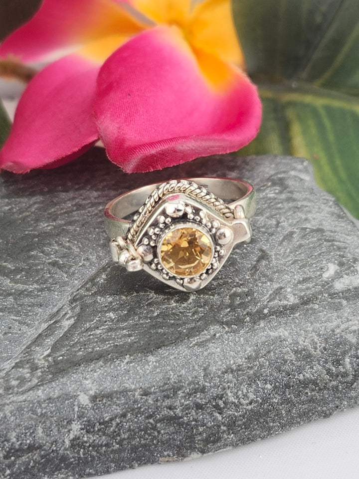Citrine and 925 Sterling Silver Locket Ring - Size 10