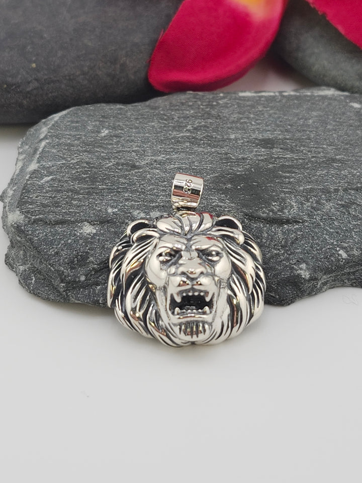 Sterling Silver Lion Head Pendant
