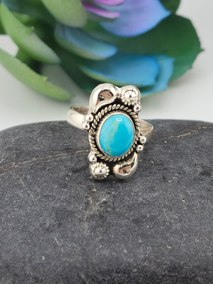 Kingman Turquoise and 925 Sterling Silver Ring - Size 7