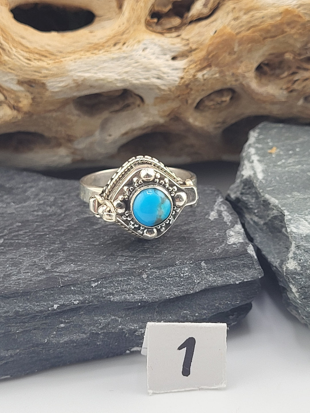 RESERVED FOR: Still Bink -A.M Show- 1/8/2025 - 1 Sterling Silver Item