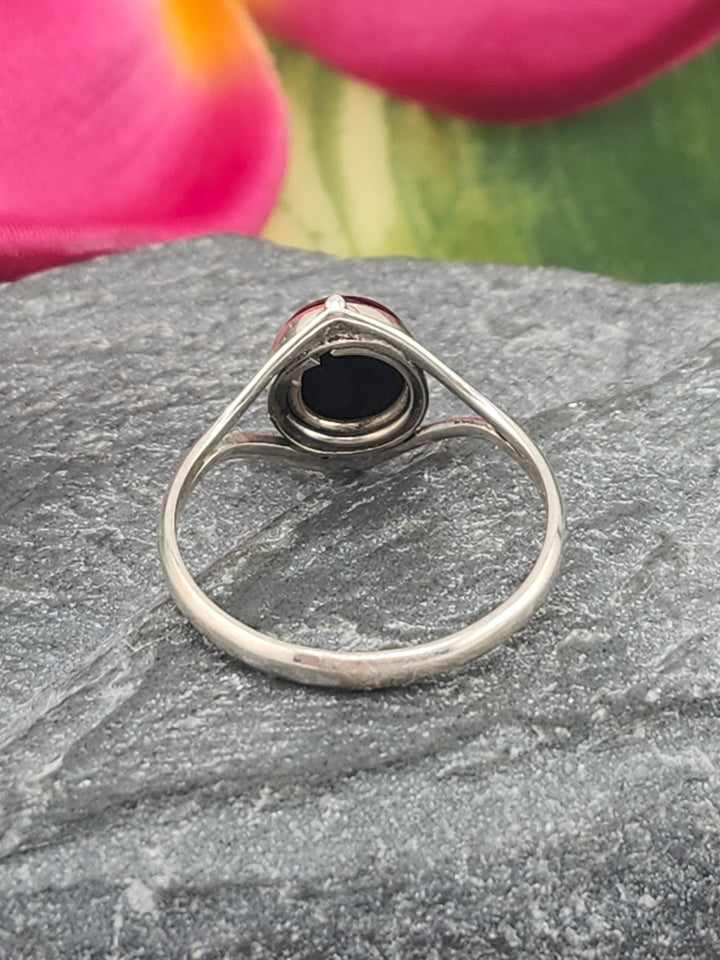 Black Onyx and 925 Sterling Silver Ring - Size 7