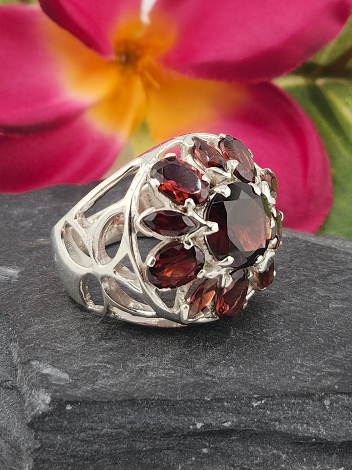 Cluster Garnet Ring Size 9