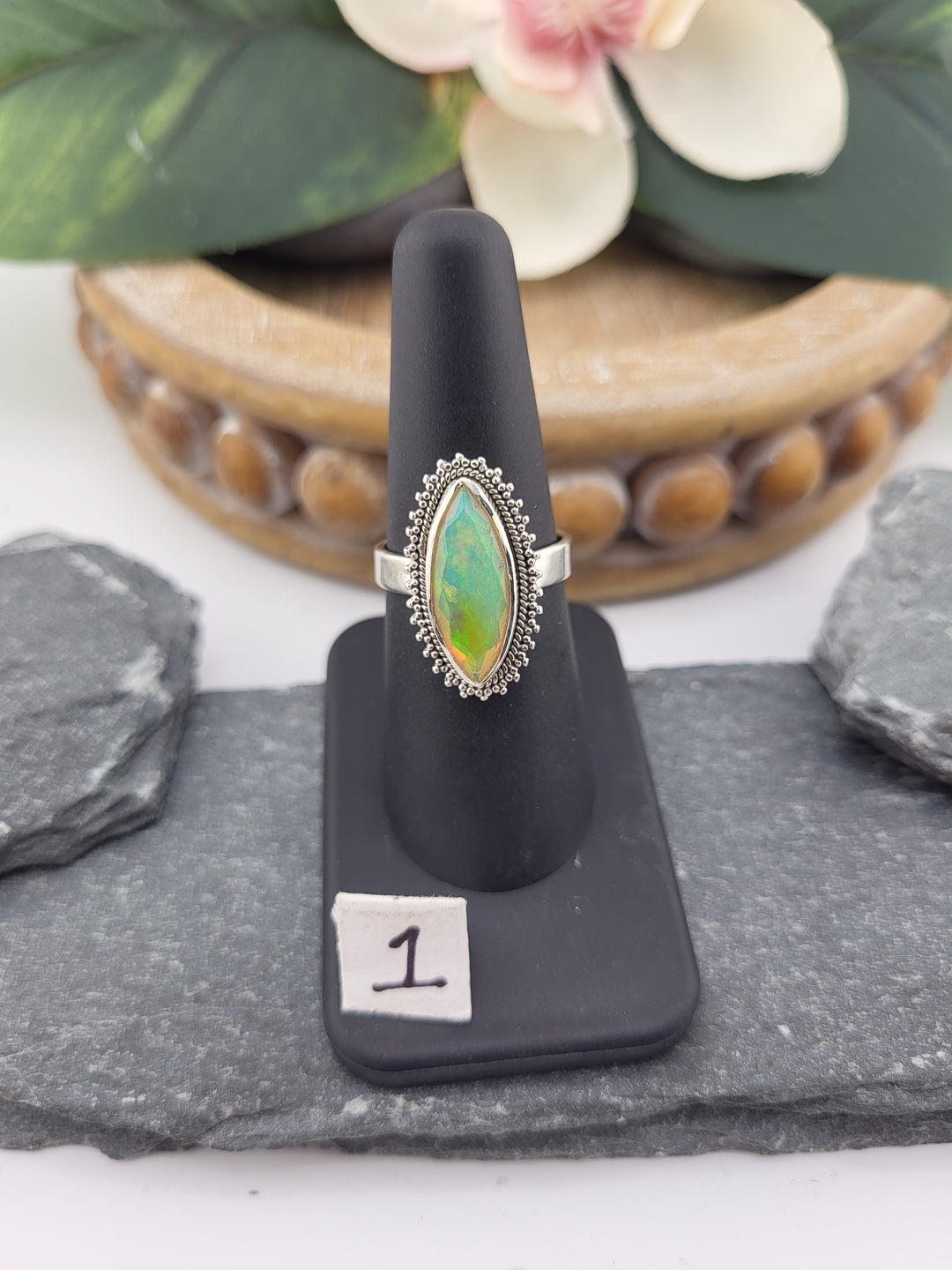 RESERVED FOR:   🐝-e-a-utiful -12/08/2024 - 1 Sterling Silver Items