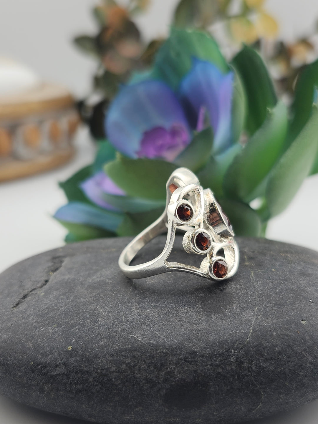 Multistone Garnet Ring & 925 Sterling Silver Ring Size 7.5