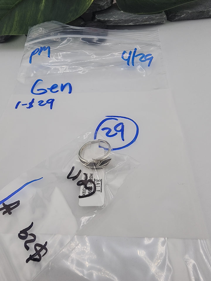 Gen🐙 - 4/29/26 PM - 1 925 Sterling Silver Items
