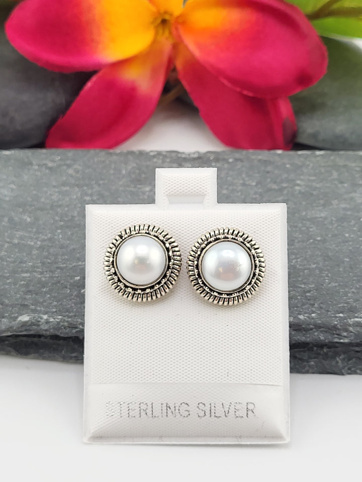 Natural Pearl Stud Earrings