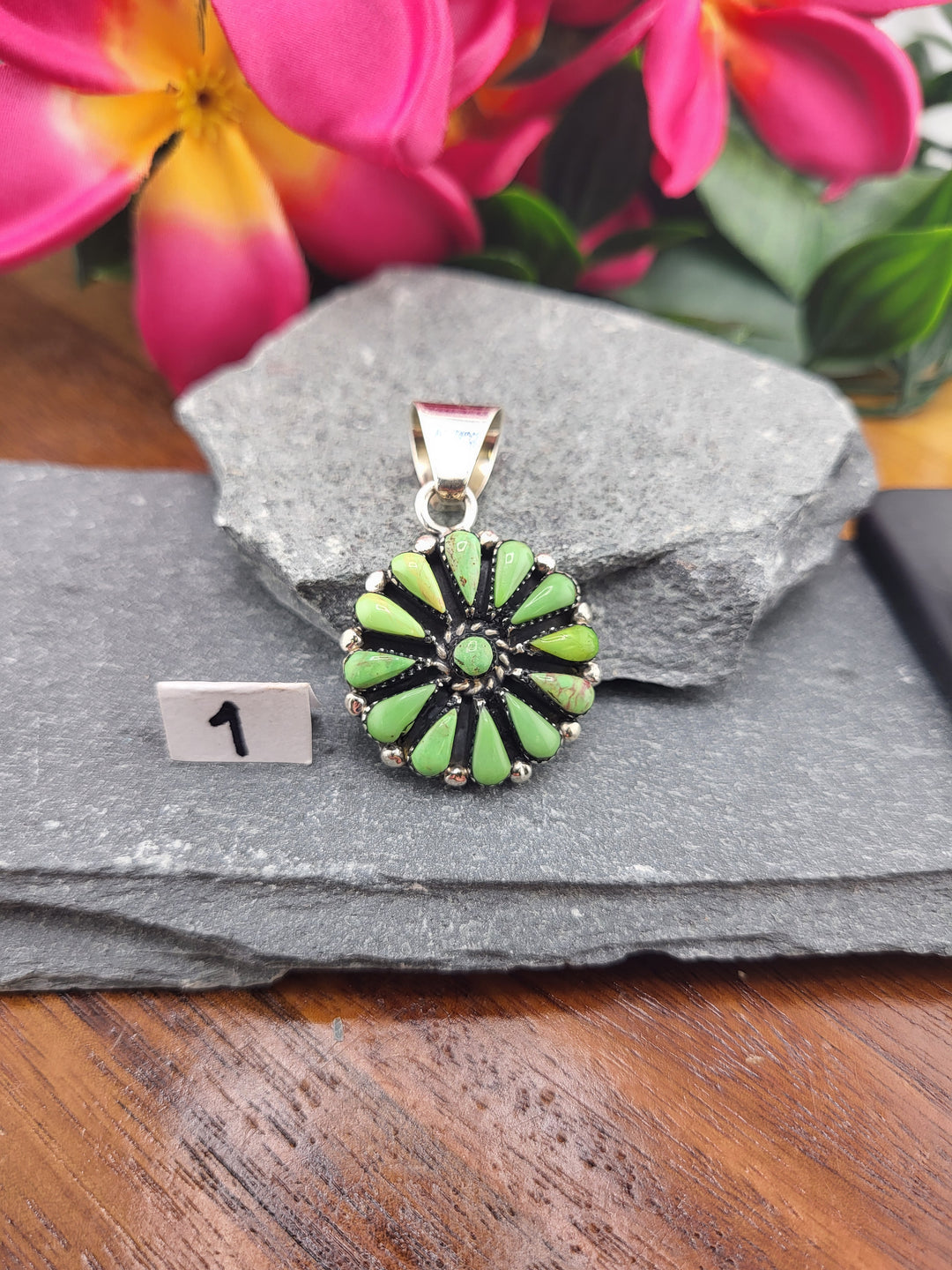 RESERVED FOR:  L8DYMAC -10/17/2024 - 1 Sterling Silver Items