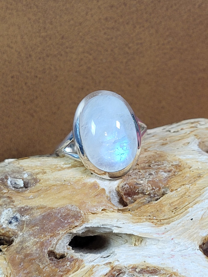 Natural Moonstone 925 Sterling Silver Ring - Size 6 1/2