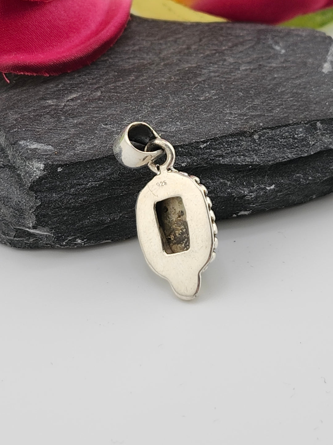 Royston Ribbon Turquoise Pendant