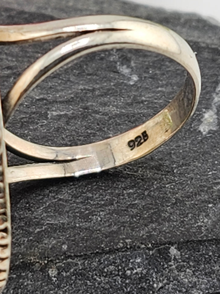 Stingray Coral Ring Size 7