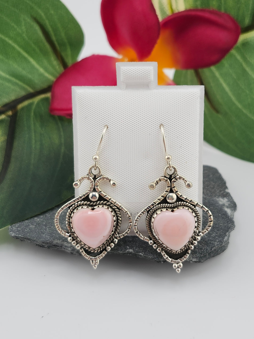 Queen Conch Dangle Earrings