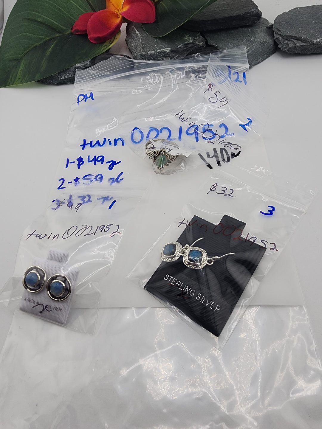 twin0021952 - 3/21/26 - 3 925 Sterling Silver Items