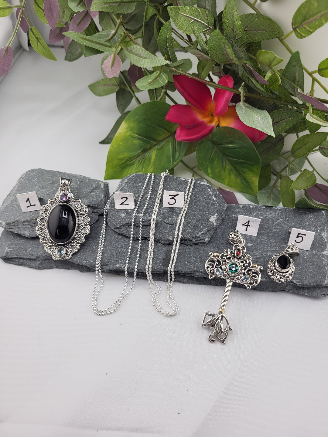 RESERVED FOR:   Edna Gonzalez -11/15/2024 - 5 Sterling Silver Items