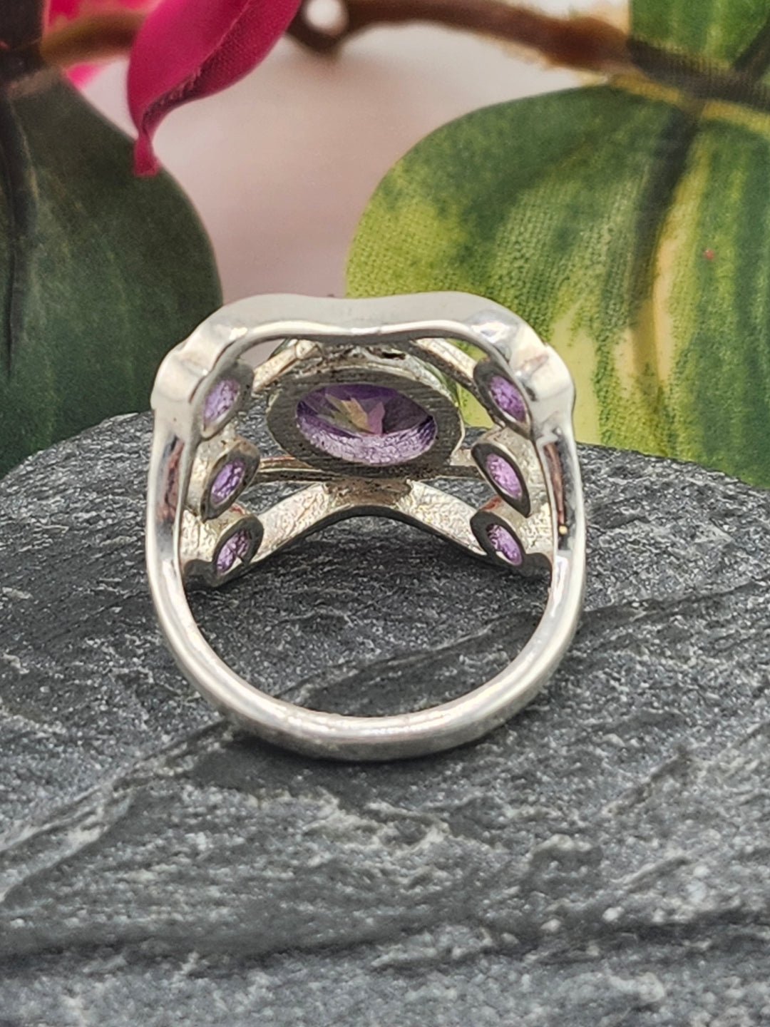Amethyst and 925 Sterling Silver Ring - Size 7
