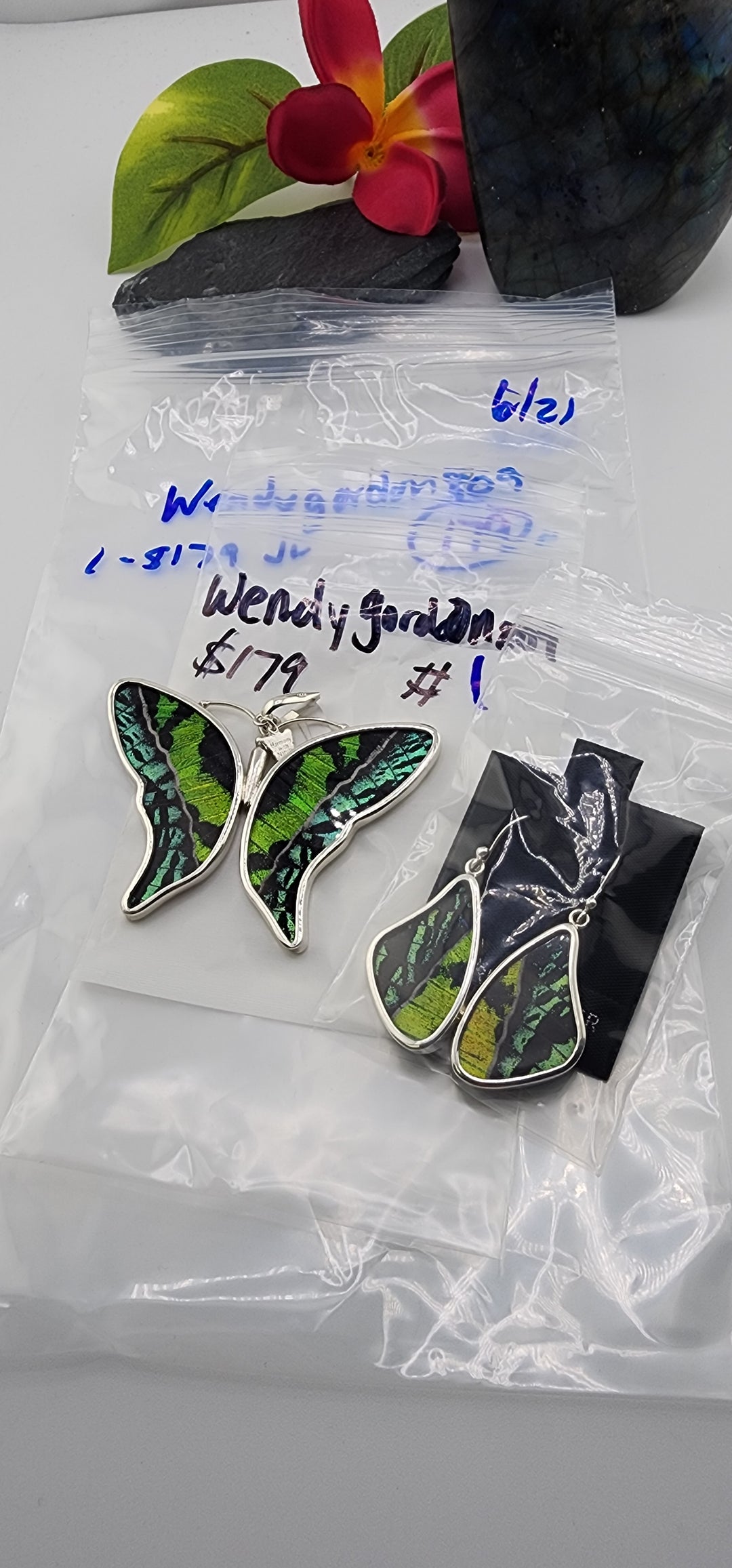 48HR - RESERVED FOR:  Wendygordon809- 6/21/2025 FL tiktok Live Show -1  Sterling Silver Item