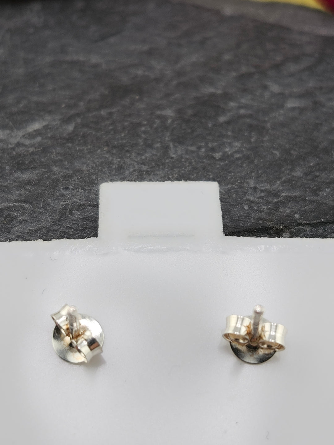 Labradorite Flower & 925 Sterling Silver Stud Earrings