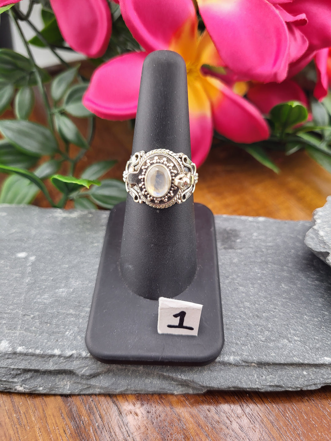RESERVED FOR:  Nizzy of Flint & Stone - 10/20/2024 - 1  Sterling Silver Items