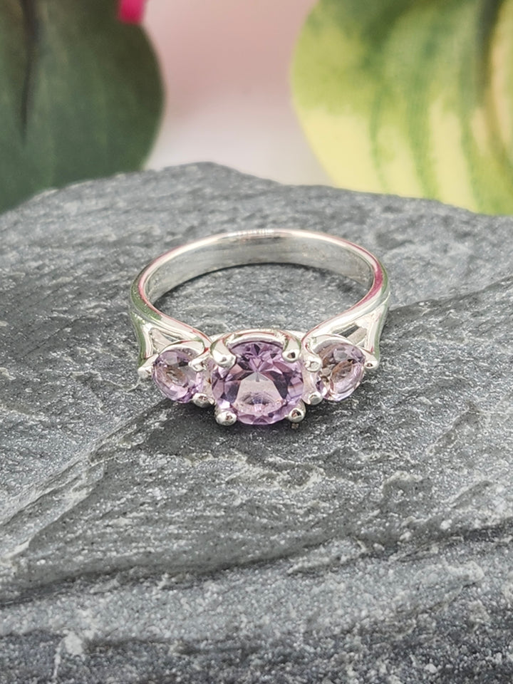Three Stone Amethyst and 925 Sterling Silver Ring - Size 5.5