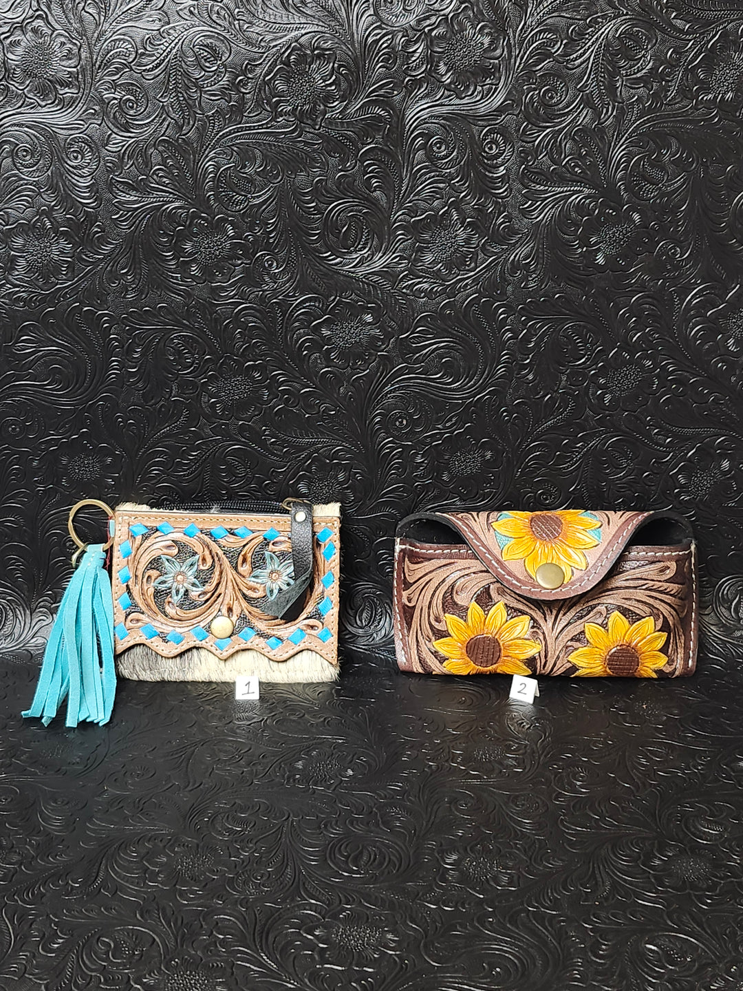 RESERVED FOR: tamee smith -11/29/2024 - 2 Accessories
