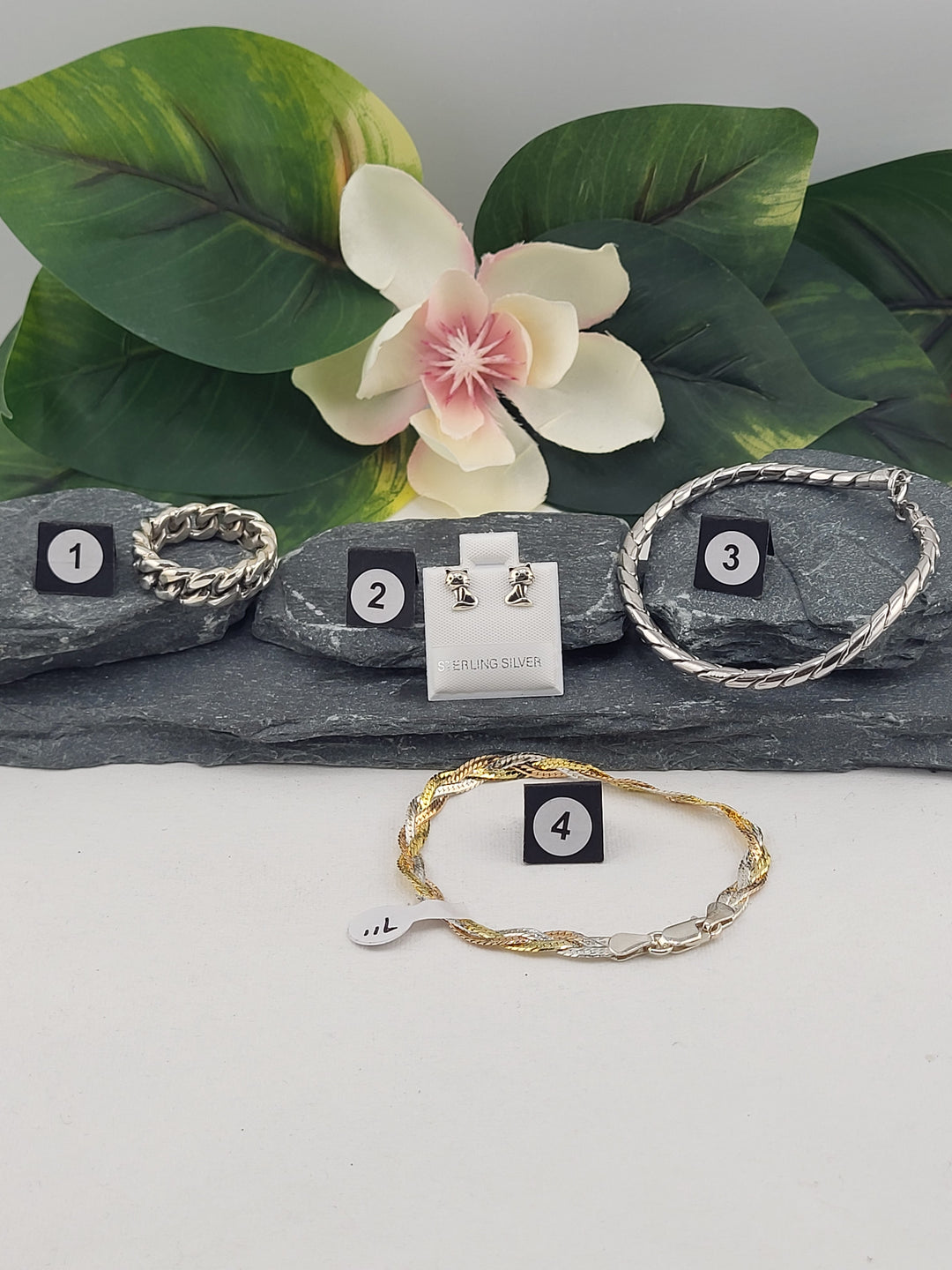 RESERVED FOR: Crystal Giovanni - 1/4/2025 - 1 Sterling Silver Items