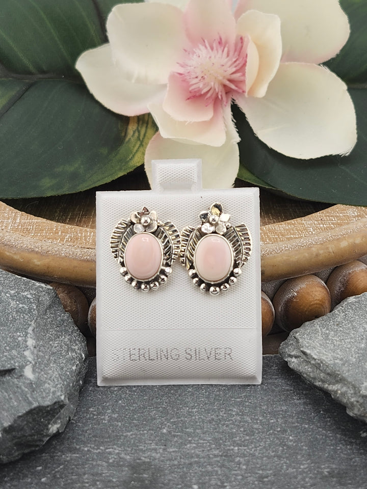 Southwest Queen Conch Post Back Studs