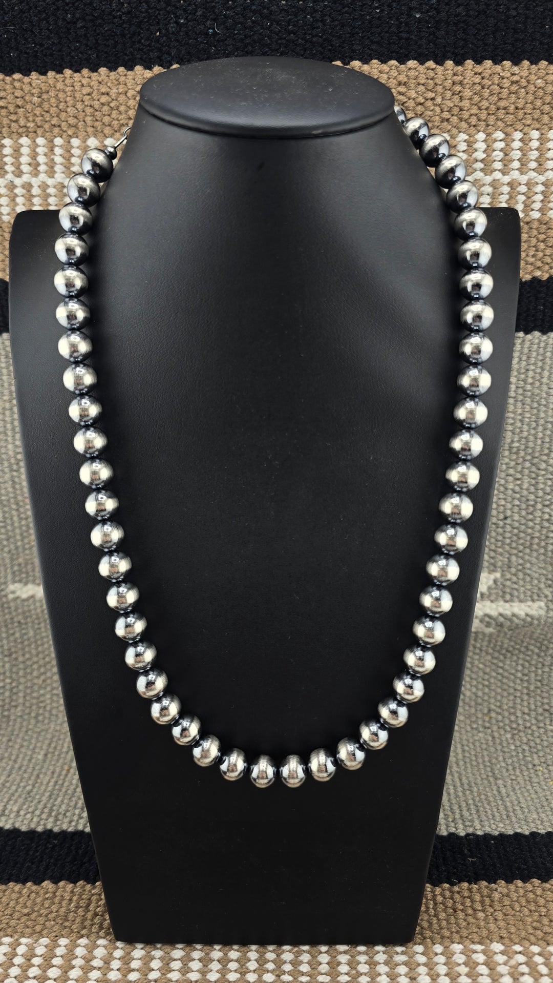 10mm Sterling Silver Desert Pearl necklace
