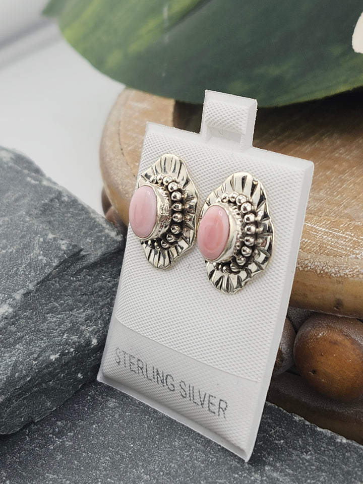 Southwest Queen Conch Post Back Studs