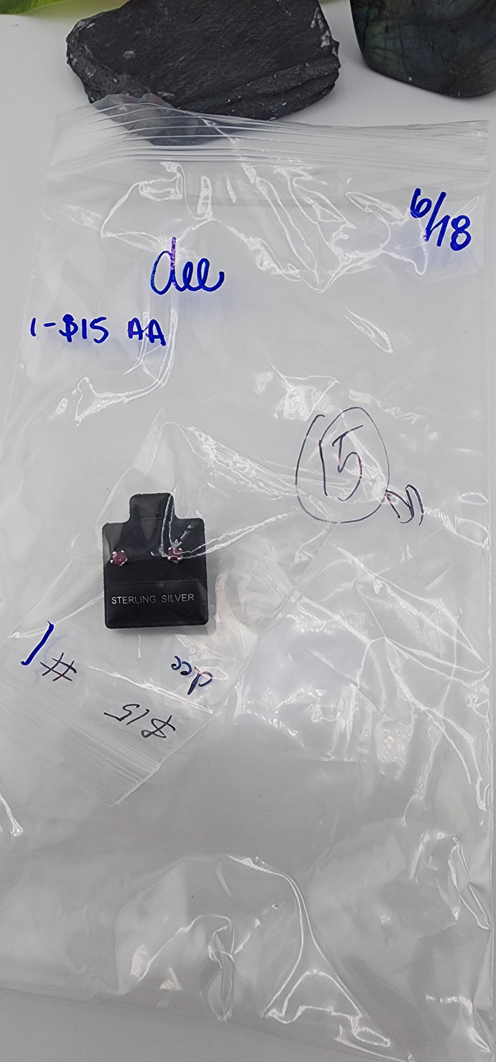 RESERVED FOR: dee - 6/18/2025 tiktok Reservation Live Show - 1 Sterling Silver Items