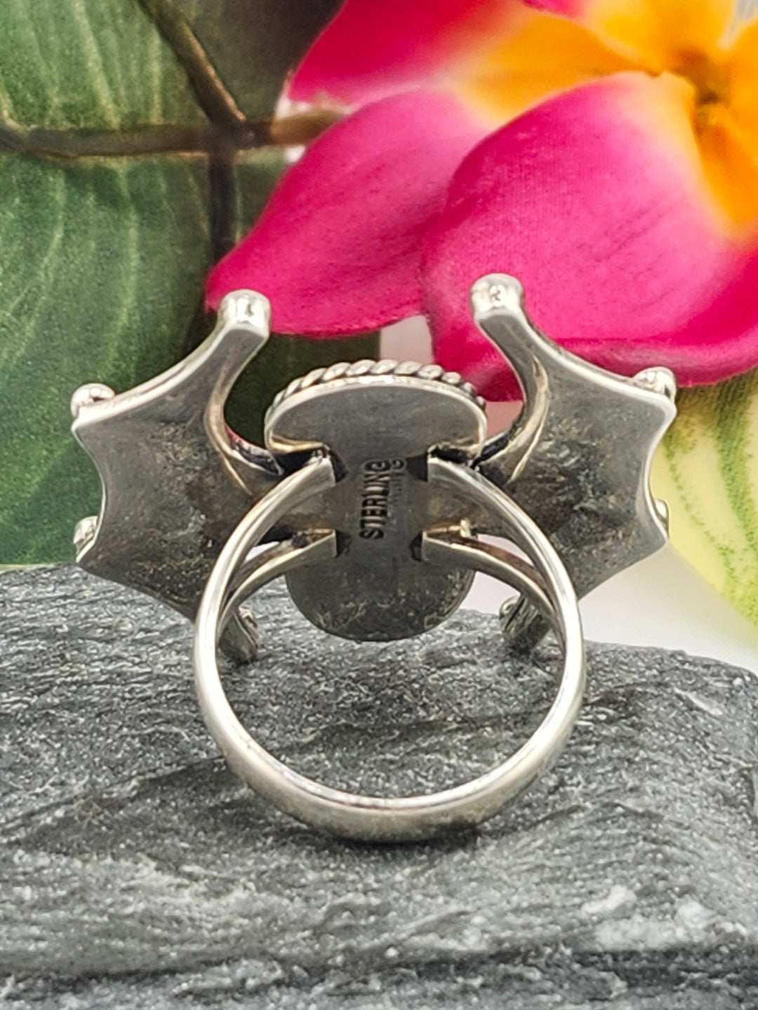 Orange Spiny Oyster Shell and 925 Sterling Silver Spider Ring - Size 7.25