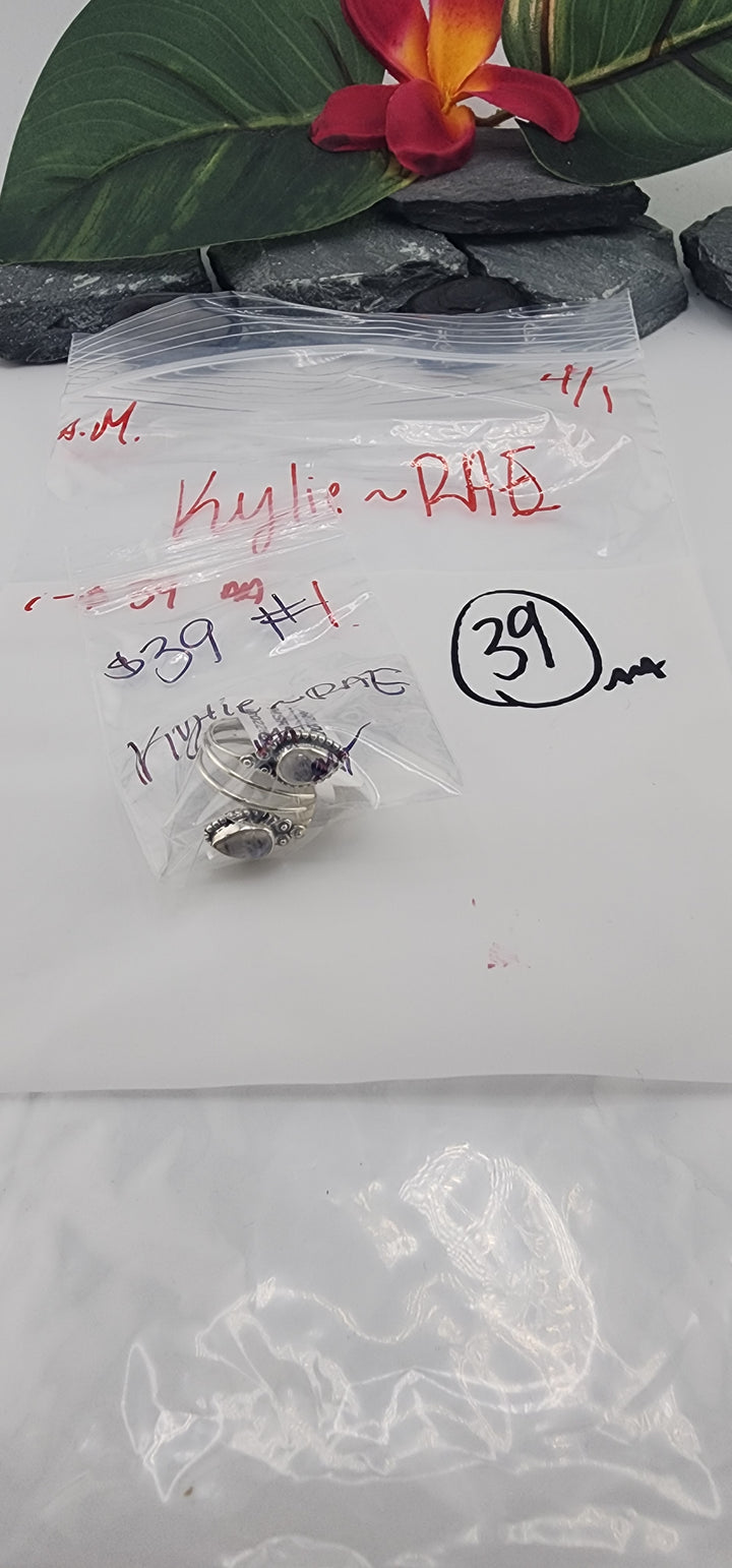 Kylie~RAE - 4/1/26 - 1 925 Sterling Silver Items