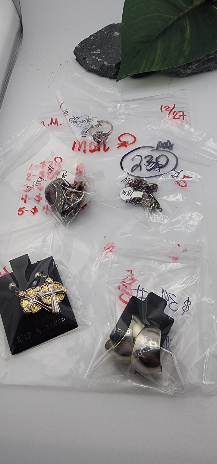 AM SHOW 48HR RESERVED FOR: mon 💫 - 12/27/2025 FL tiktok Live Show - 5 Sterling Silver Items