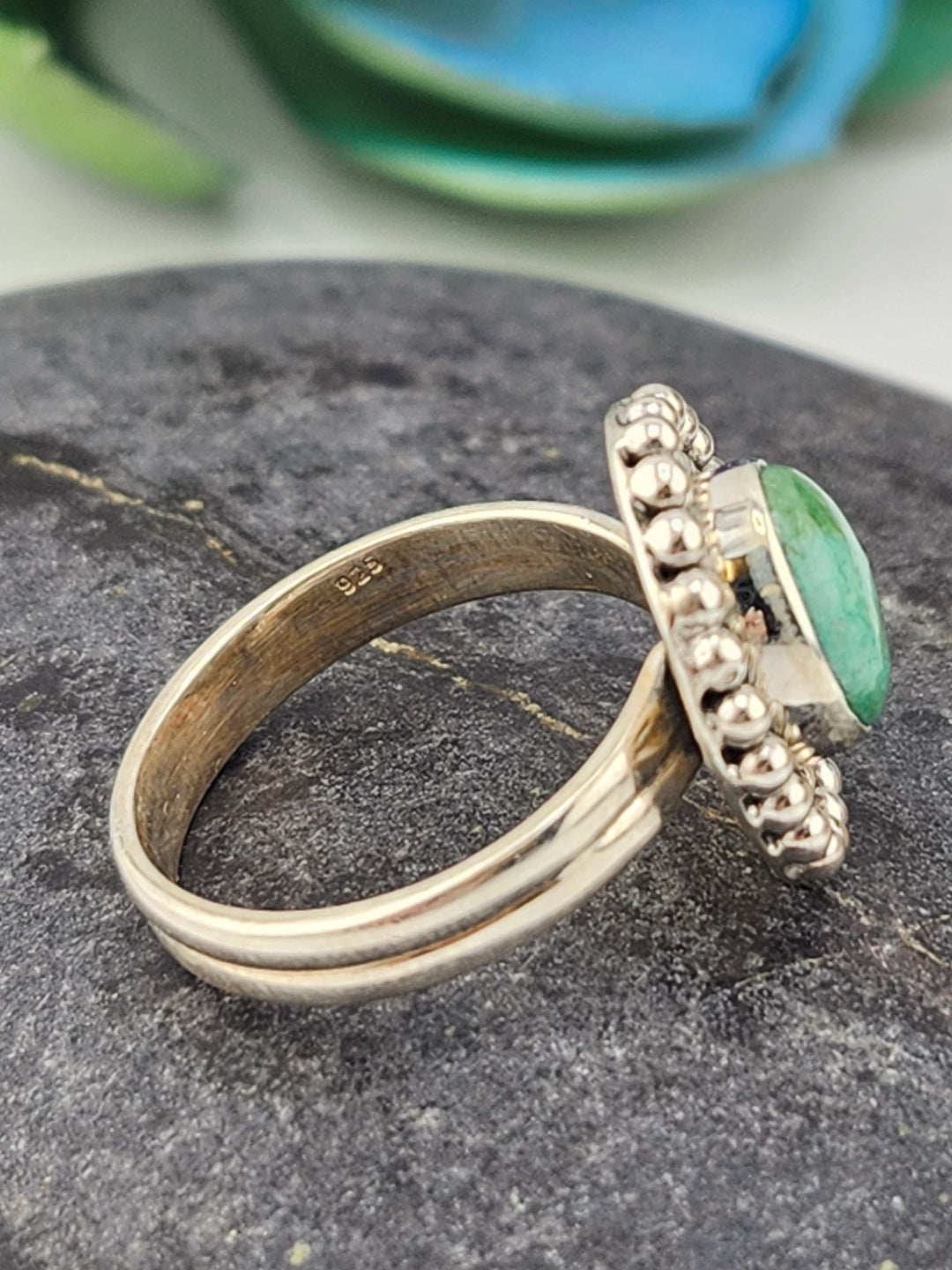 Kingman Turquoise and 925 Sterling Silver Ring - Size 7