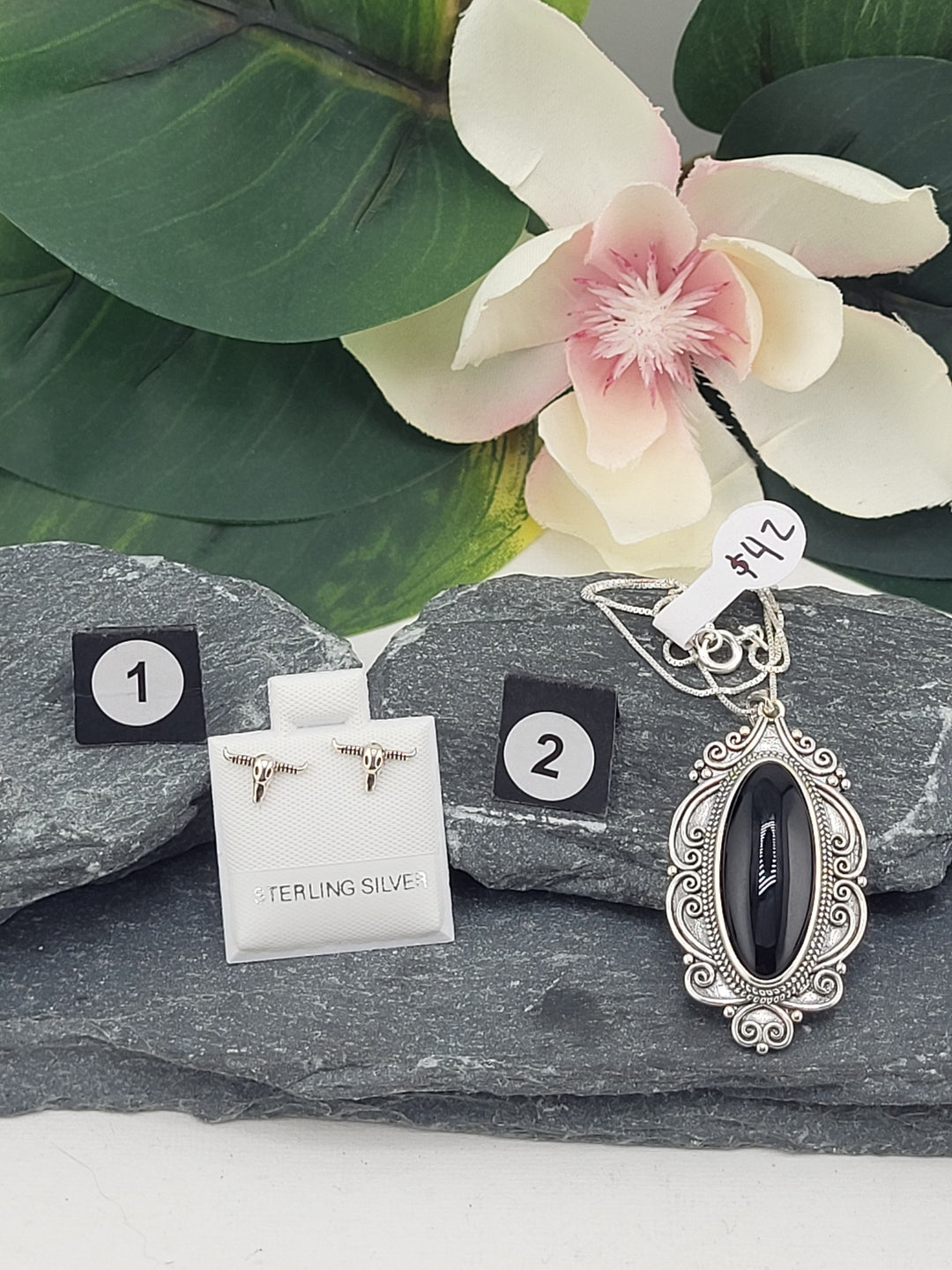 RESERVED FOR: Itsmommabritt - 1/4/2025 - 2 Sterling Silver Items