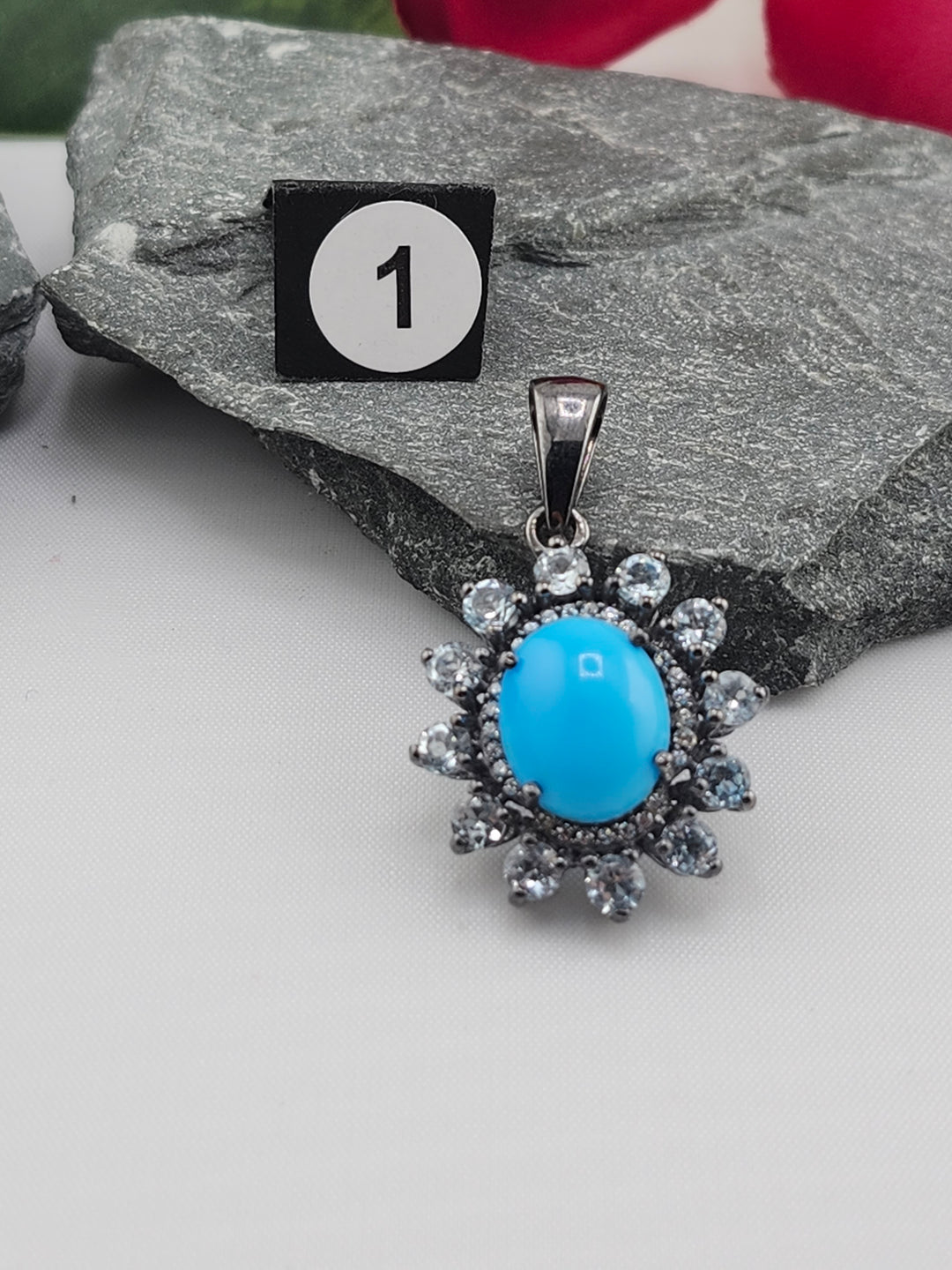 RESERVED FOR: Cocospurs21 - 2/4/2025 A.M Show - 1 Sterling Silver Items