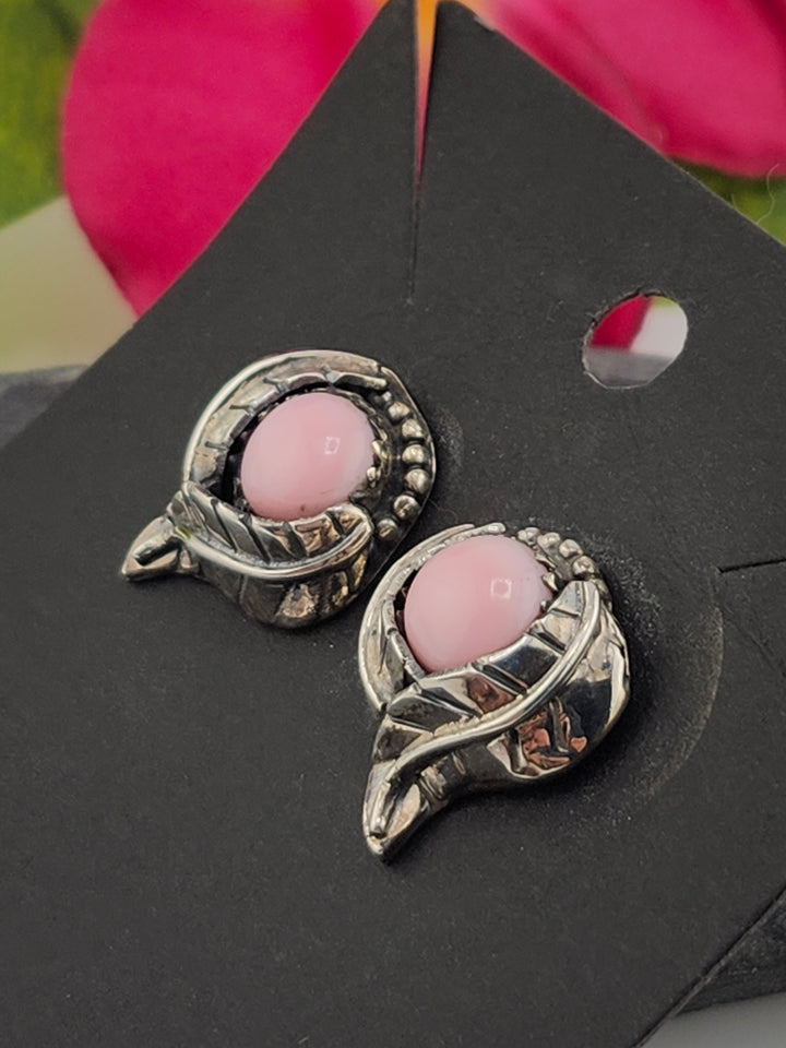 Queen Conch Stud 925 Sterling Silver Earrings