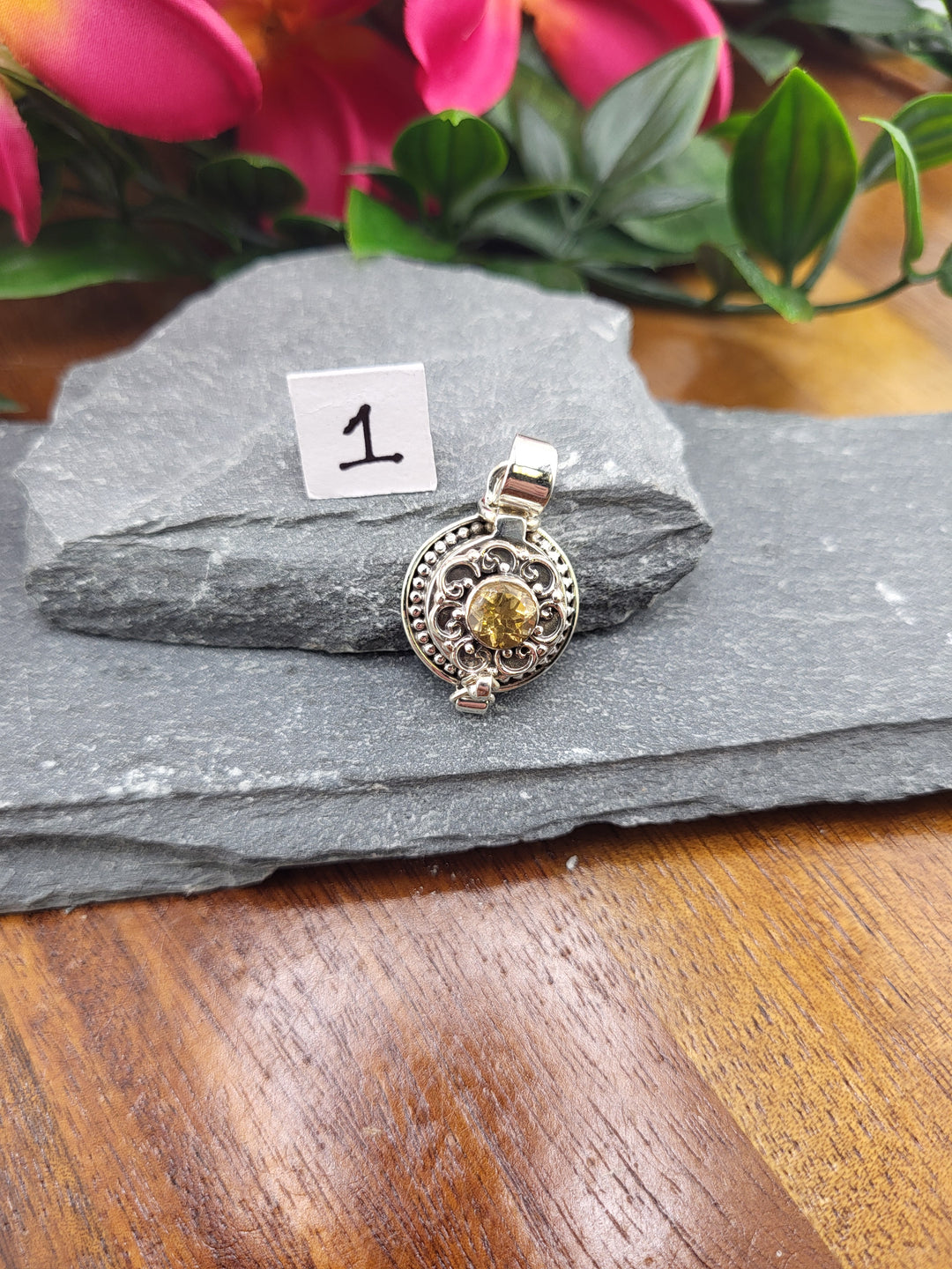 RESERVED FOR:  Mandy -10/24/2024 - 1 Sterling Silver Items
