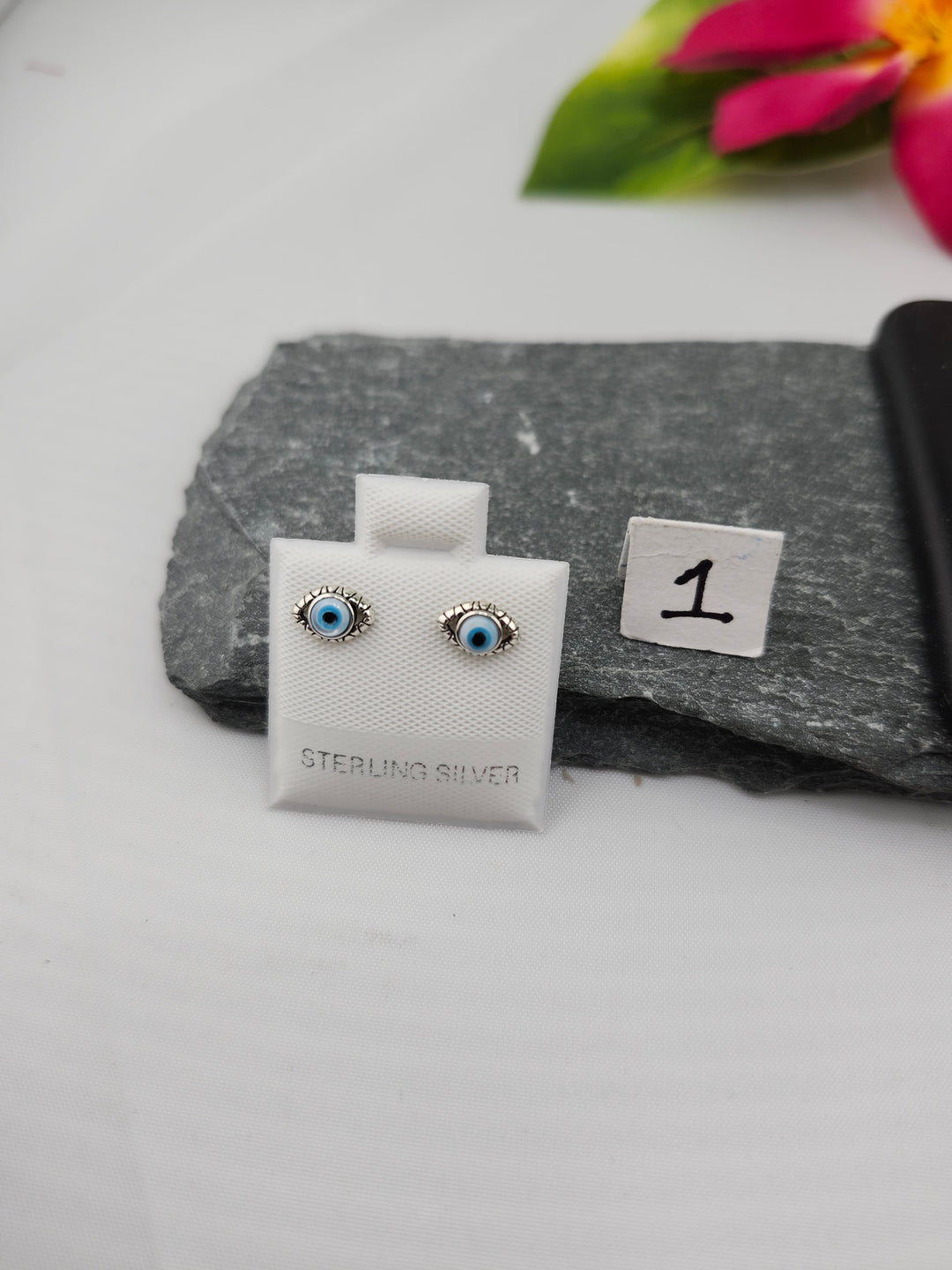 RESERVED FOR:   TX Operating Room RN -11/16/2024 - 1 Sterling Silver Items