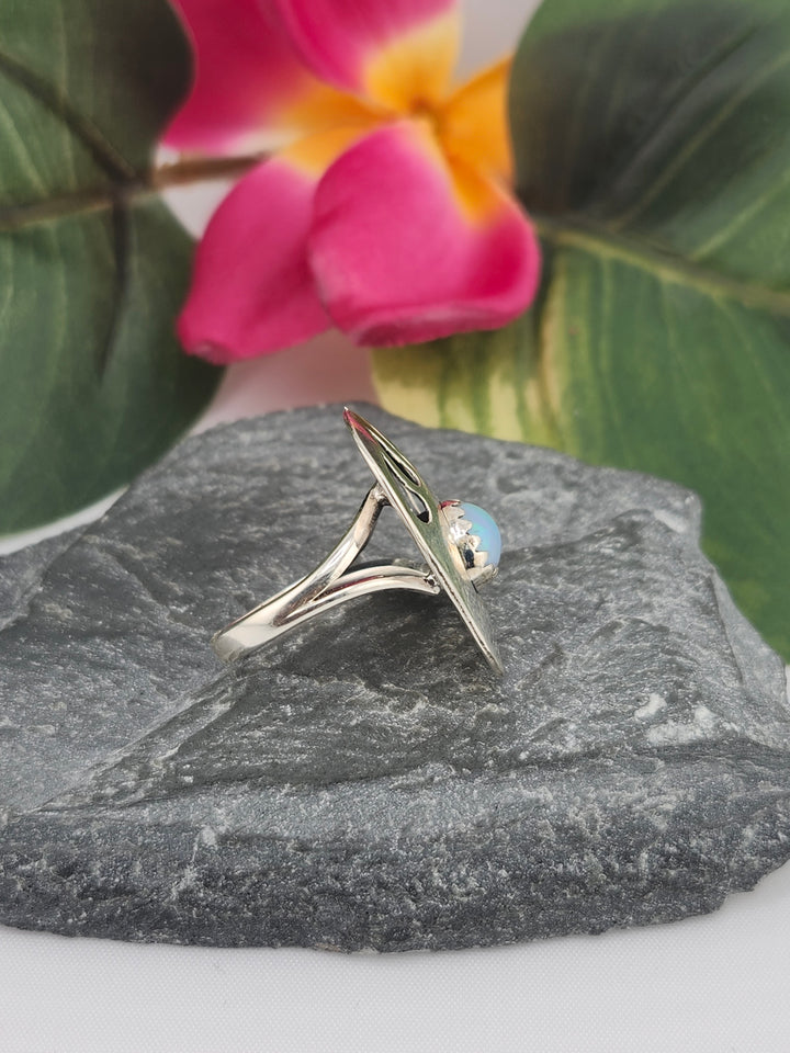 Ethiopian Opal Bear Paw Print & 925 Sterling Silver Ring Size 6