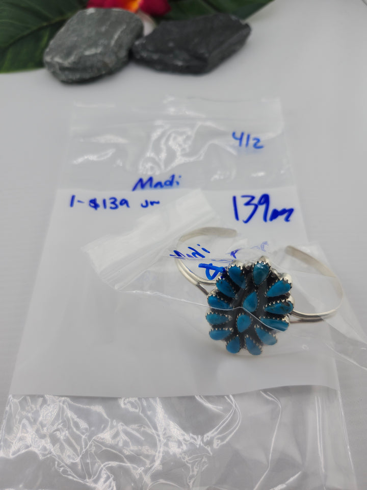 RESERVED FOR: Madi- 4/2/2025 Tiktok Live Show - 1 Sterling Silver Items