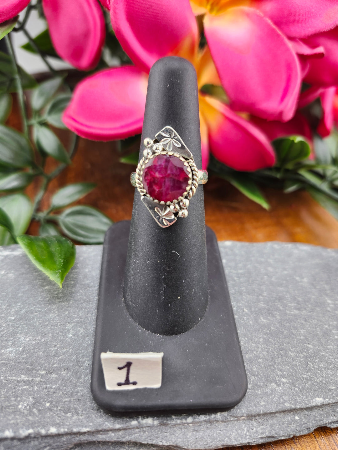 RESERVED FOR: Toni Trichel Hall -10/23/2024 - 1 Sterling Silver Items