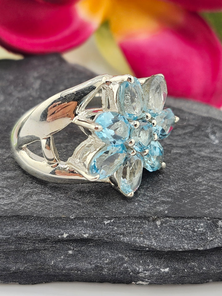 Cluster Topaz Ring Size 9