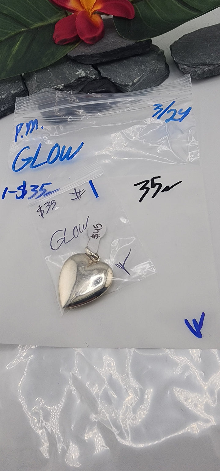 GLOW - 3/24/26 - 1 925 Sterling Silver Items