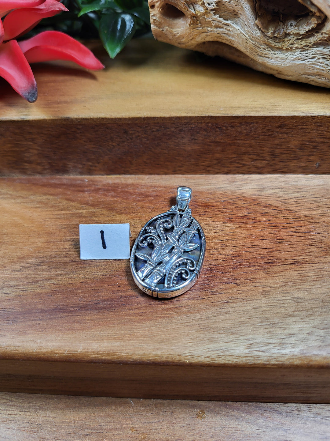 RESERVED FOR: Sherry Oregon - 9/5/2024 - 1 Sterling Silver Items