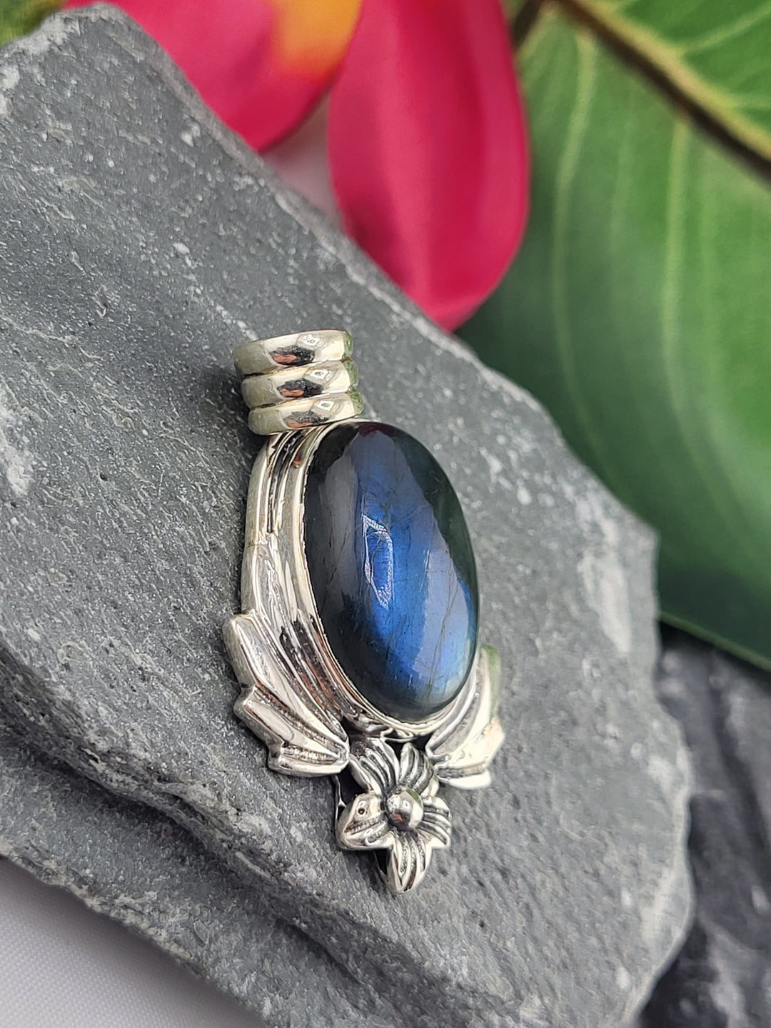 Blue Labradorite Pendant